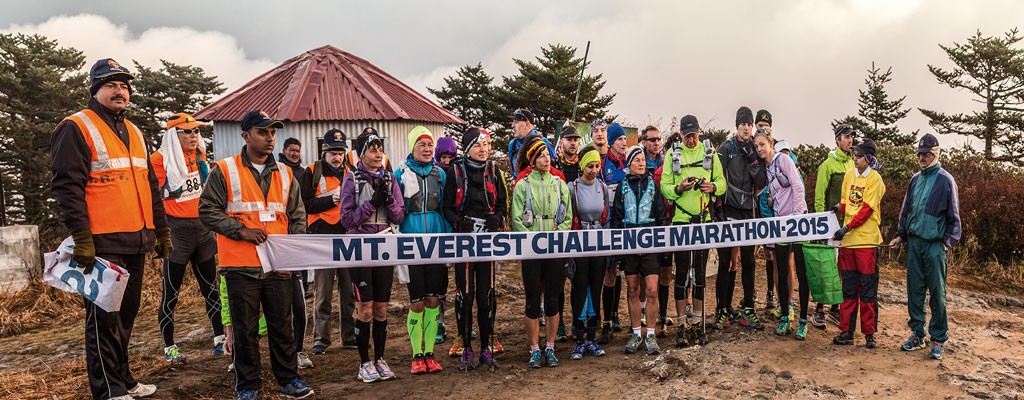 Durante el segundo día del Himalayan Run & Trek se corre simultáneamente el Everest Challenge Marathon; algunos corredores vienen solo a este evento y se van al día siguiente, pero es más recomendable participar en toda la carrera